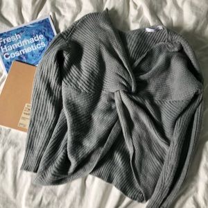 Measeor Knit Tied Grey Sweater